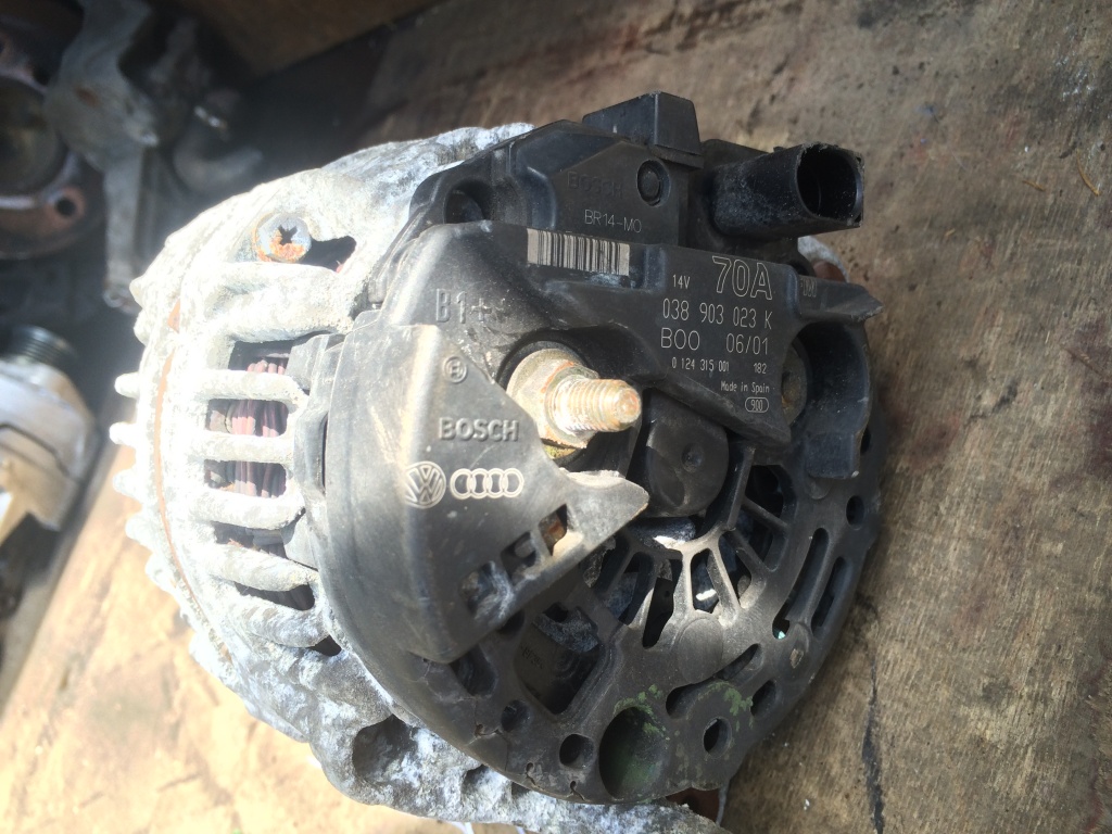 Alternator VW Caddy 1.9 TDI 2.0 TDI 2.0 