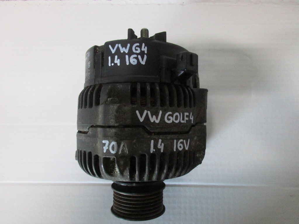 ALTERNATOR VW GOLF 4 1.4 16V 70A COD- 037903025B....