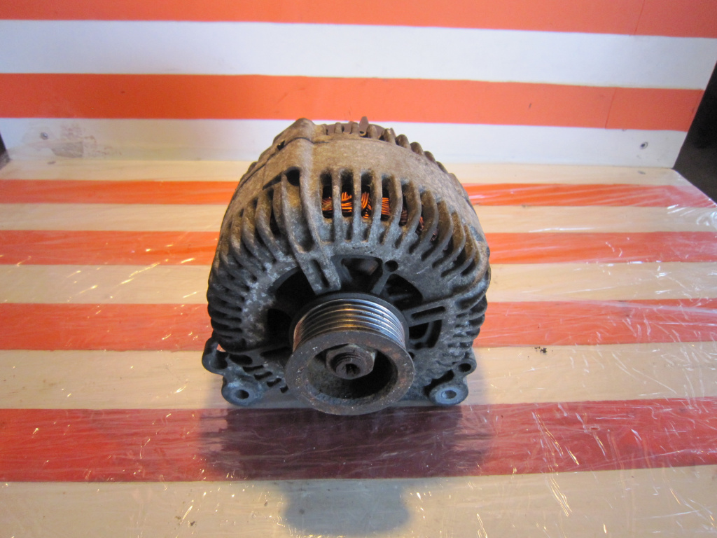 Alternator VW Golf 4 1.4 i 55 KW 75 CP cod motor AXP an 2004 - 2012 05990315R
