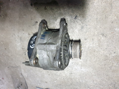 Alternator Vw Golf 4 Bora 1.4 1.6 benzina 1999 2000 / cu mufa patrata