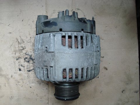 ALTERNATOR VW Golf 5 2.0 Tdi cod piesa: 06F903023C