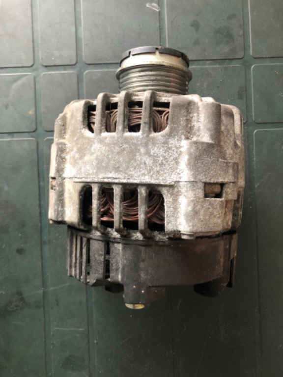 Alternator VW Passat 1.9 TDI,an 2000-2004,120 A