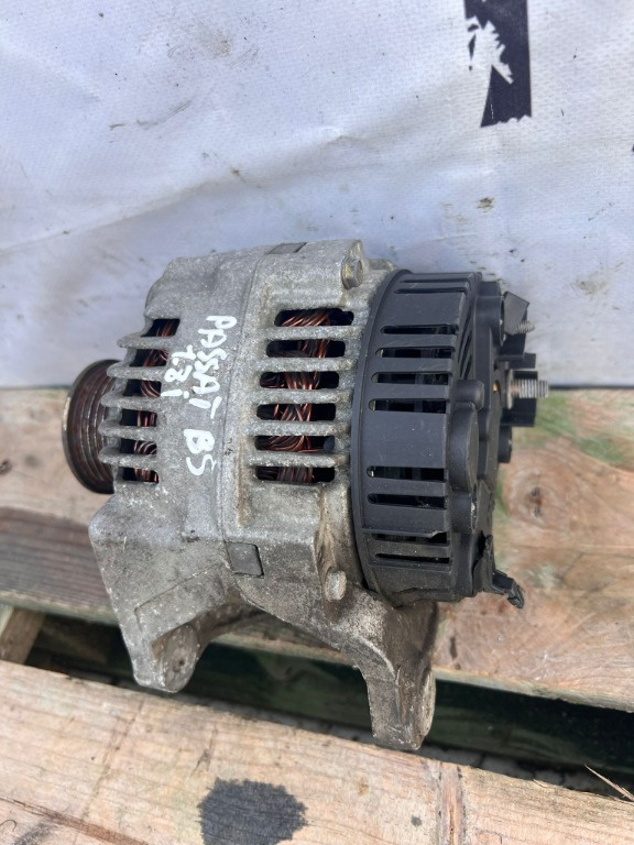 Alternator VW Passat B5 1.8i