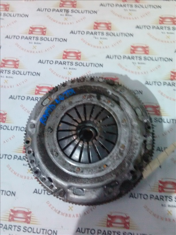 Ambreiaj SKODA RAPID 1.6 TDI