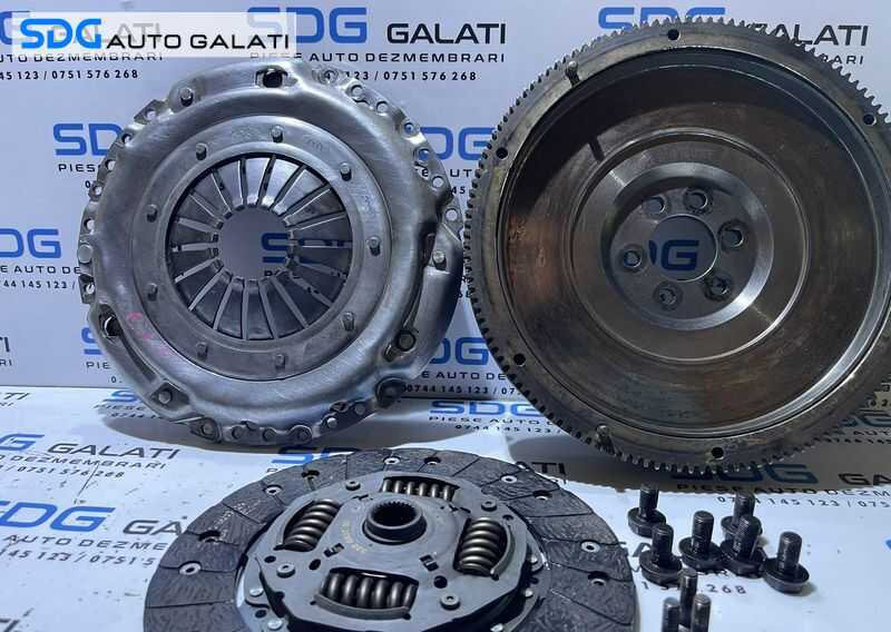 Ambreiaj Volanta Masa Simpla Placa Presiune Skoda Octavia 2 1.6 TDI CAY CAYB CAYC 2008 - 2013 Cod 038D/03L