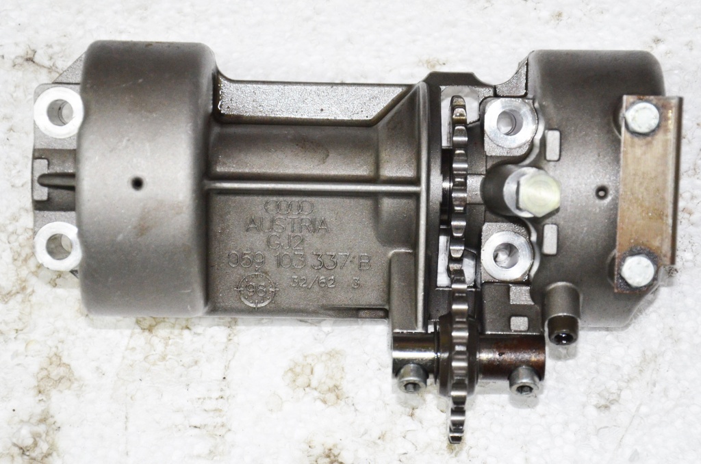 Amestecator ulei baie Audi A6 C5 2.5 tdi