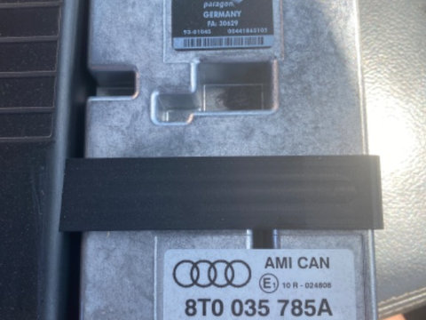 AMI Audi music interface Audi A5 8T OEM: 8T0035785A