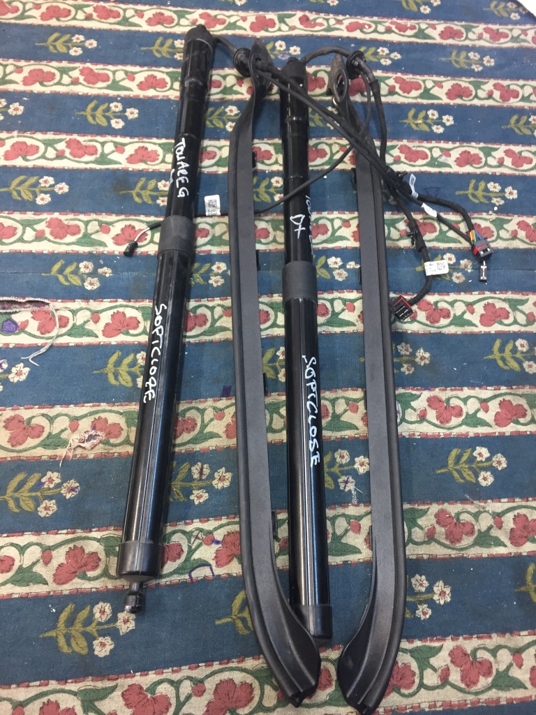 Amortizoare Haion electrice vw Touareg 2015