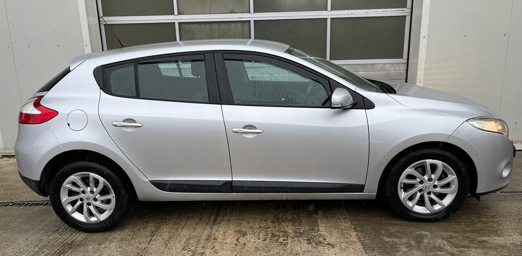Amortizor+arc+flansa fata Renault Megane 3 - 1.5 DCI 110 CP Euro 5