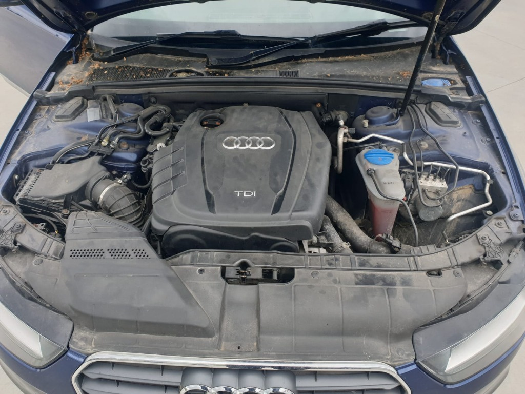 Amortizor capota Audi A4 B8 2012 Sedan 2