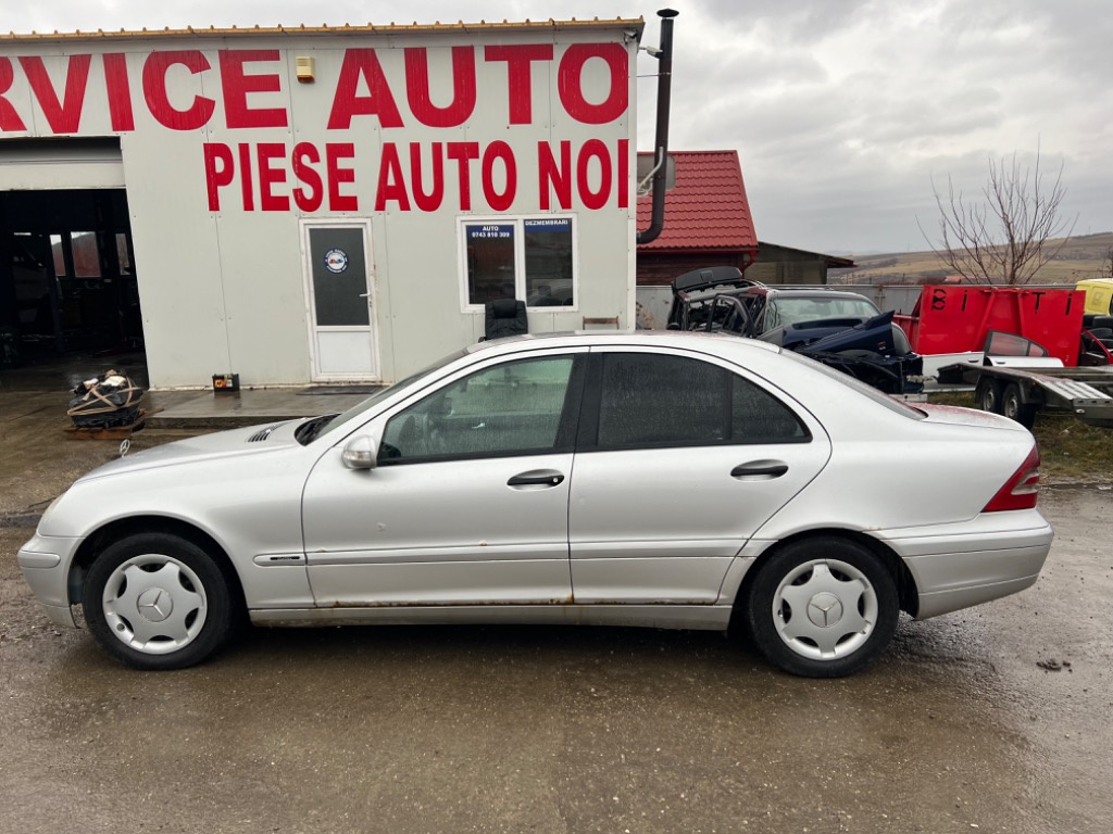 Amortizor capota Mercedes C-Class W203 2