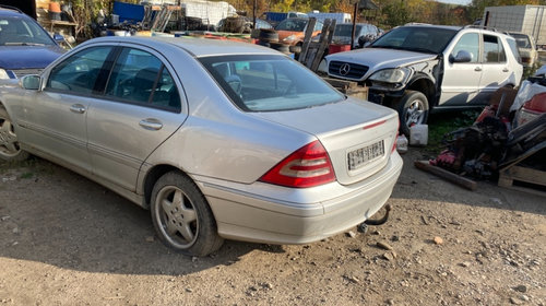 Amortizor capota Mercedes C-Class W203 2