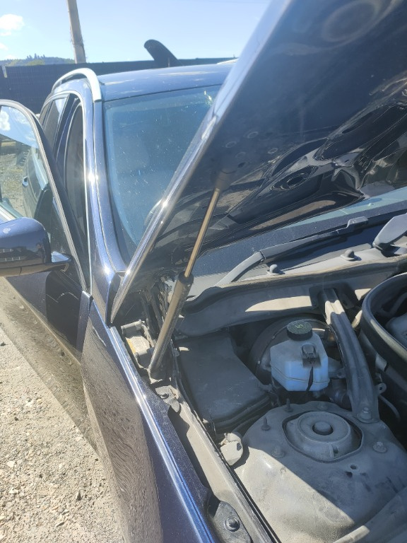 Amortizor capota Mercedes E-Class W212 2015 Combi 2.2