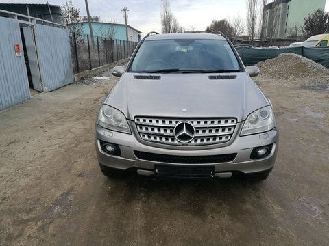 Amortizor capota Mercedes M-CLASS W164 2007 JEEP ML320 CDI