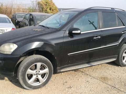 Amortizor capota Mercedes M-CLASS W164 2008 jeep ML320 CDI