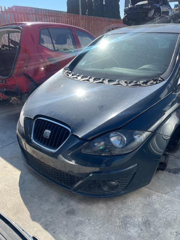 Amortizor capota Seat Altea 2010 Hatchback 1.4 TSI