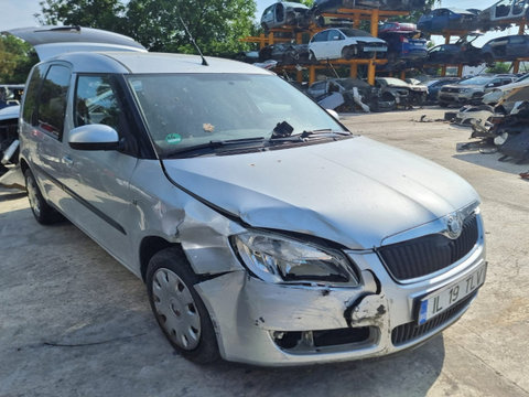 Amortizor capota Skoda Roomster 2009 MPV 1,9 BLS