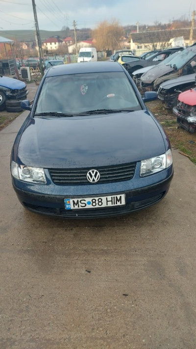 Amortizor capota Volkswagen Passat B5 1999 Limuzin