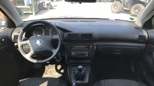 Amortizor capota Volkswagen Passat B5 20