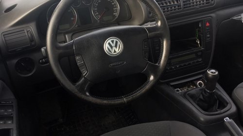 Amortizor capota Volkswagen Passat B5 20