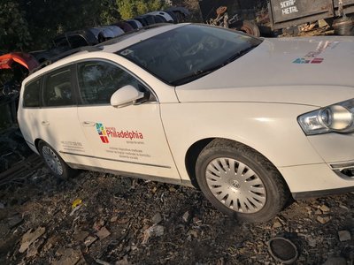 Amortizor capota Volkswagen Passat B6 2006 Combi 2