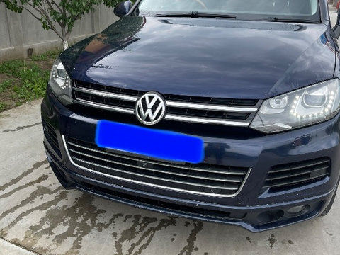 Amortizor capota Volkswagen Touareg 7P 2013 R line 3.0 tdi