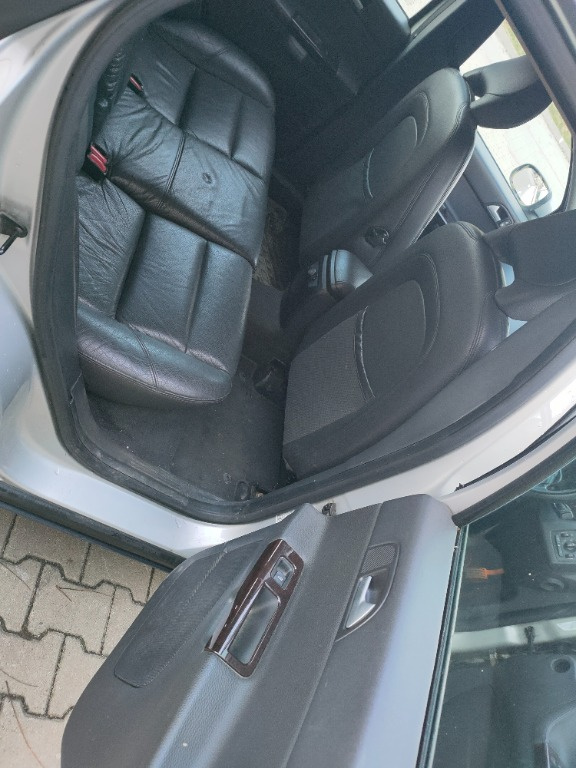 Amortizor capota Volvo V50 2006 Combi 2.
