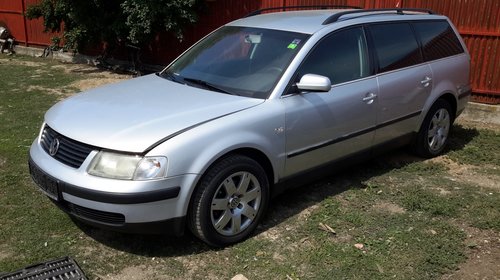 Amortizor capota VW Passat B5 2001 Break