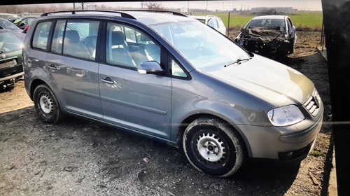 Amortizor capota VW Touran 2004 Hatchbac