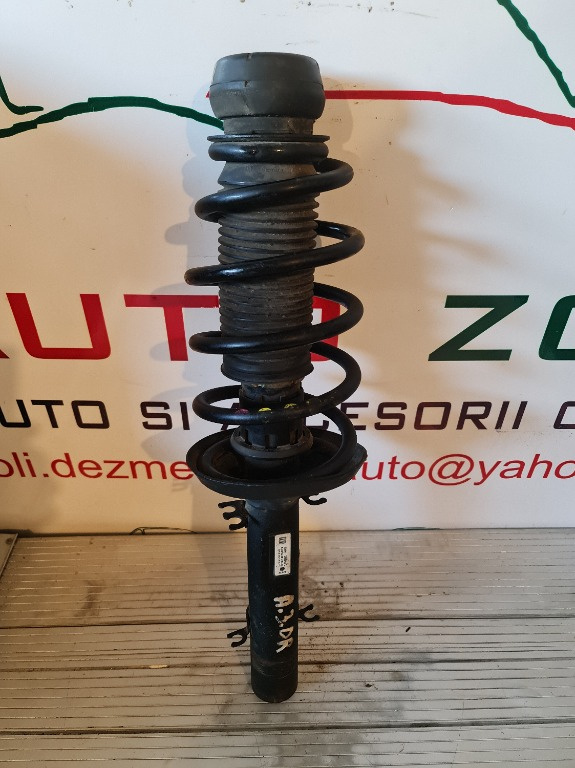 Amortizor cu arc si flansa dreapta fata Audi A3, 1
