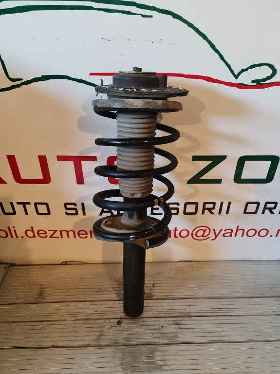 Amortizor cu arc si flansa dreapta fata pentru Peugeot Partner 1.6 hdi an 2007