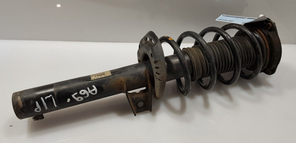 Amortizor Dreapta Fata Audi A3 2003/08-2007/09 8P1 1.6 FSI 85KW 115CP Cod 3C0413031N