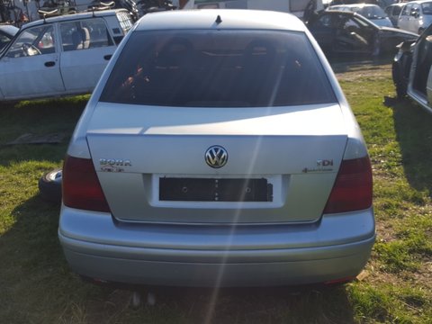 Amortizor dreapta spate + arcuri Volkswagen Bora 1.9 TDI 4x4