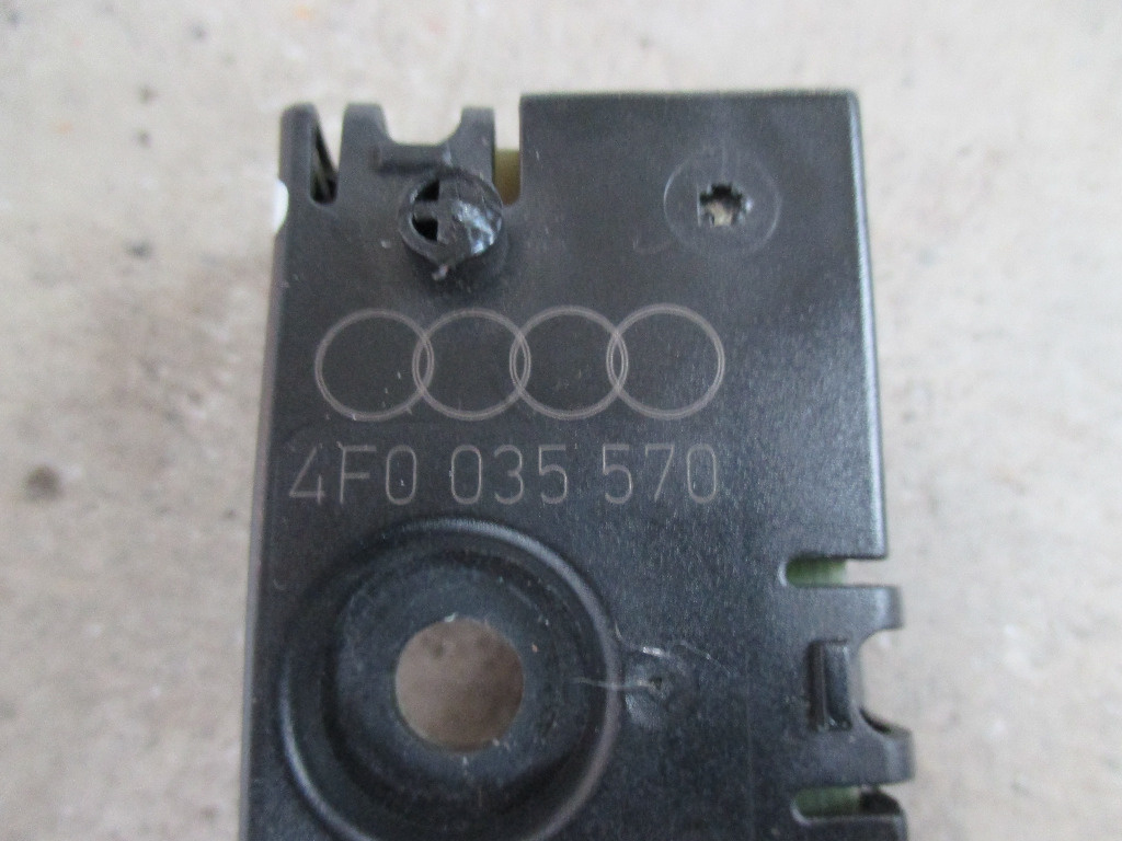 Amplificator antena 4F5035570 Audi A6 C6