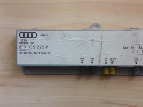 Amplificator antena Audi A4 B6/B7 An 2004-2008 cod 8E9035225P
