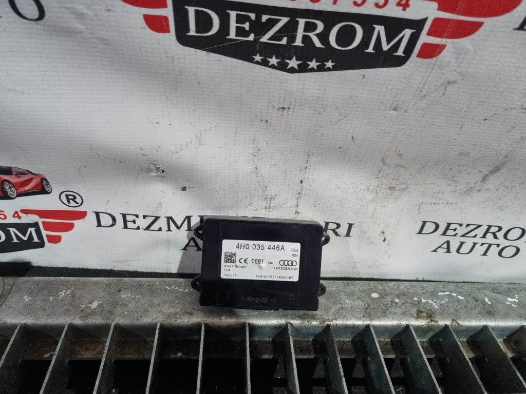 Amplificator antena Audi A5 B8 Sportback cod piesa : 4H0035446A