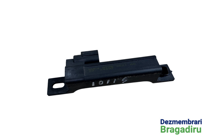 Amplificator antena Cod: 4080806900 4080806900 Nissan Qashqai 2 J11 [2013 - 2020] Crossover 1.5 dCi MT (110 hp)