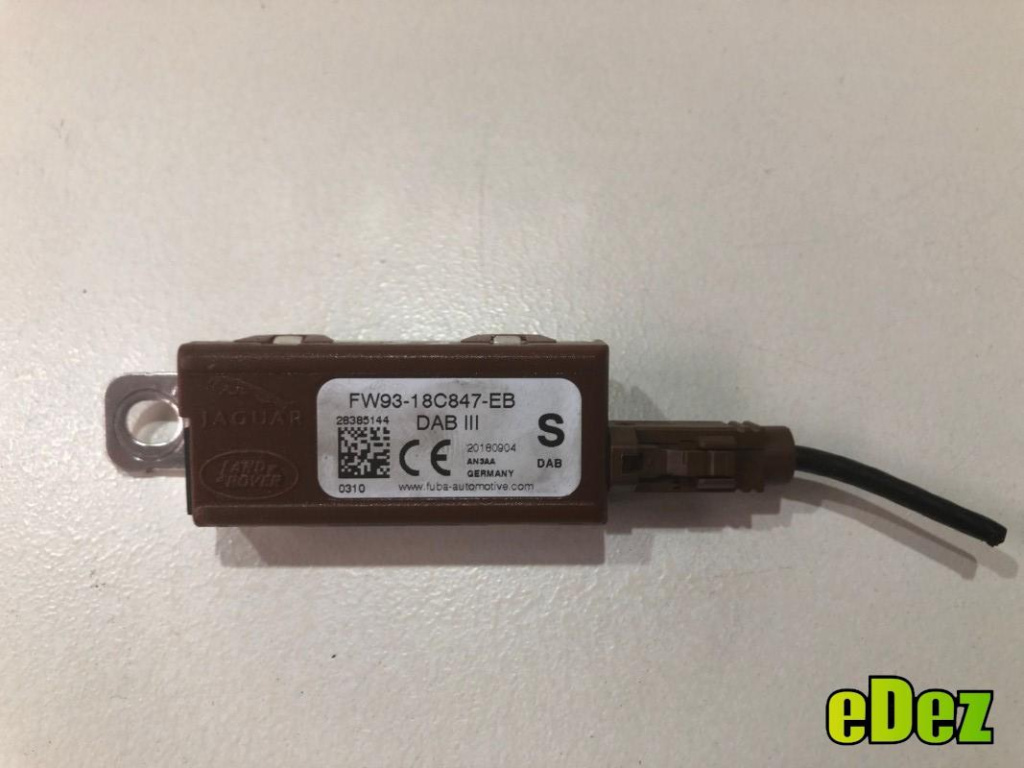 Amplificator antena Jaguar XE (2015->) [X760] fw93-18c847-eb