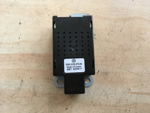 Amplificator antena Pentru VW Golf 6 cod: 5M0035570B