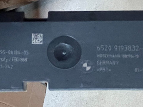 Amplificator antena radio BMW Seria 5 (E60) - Cod 6520 9193832 - 01