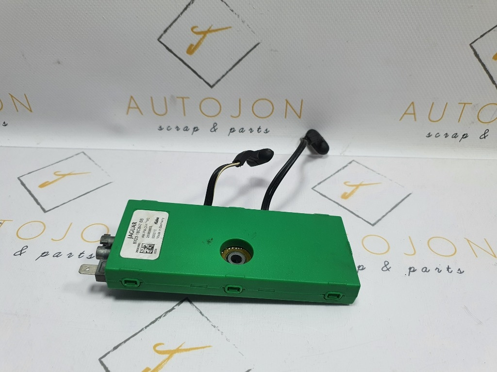 Amplificator antena radio JAGUAR XF CC9_, X250 2008 - 2015 3.0 D 306DT, AJV6D 8X2318C847BB