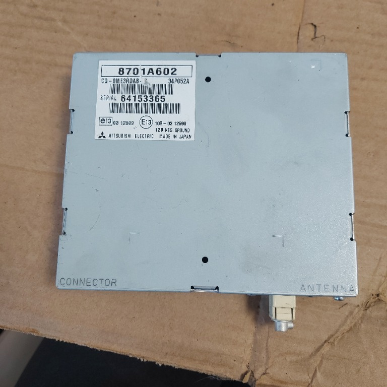 Amplificator Antena Radio Mitsubishi Pajero MK4 an 2019 Cod produs: 8701A602