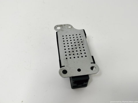 Amplificator antena radio Volkswagen Golf 6 (5K1) Hatchback 2011 1.4 TSI OEM 5M0035570B