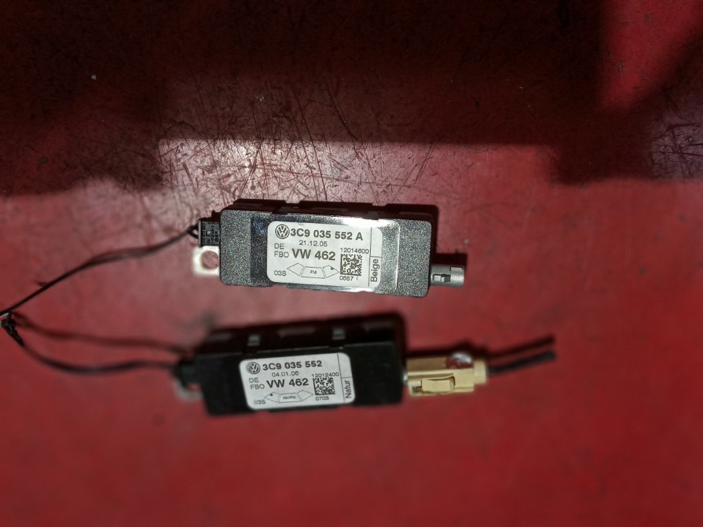 Amplificator antena radio Vw Passat B6 3C9035552A