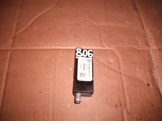 Amplificator antena VW Touran, 1T0035577P, an 2003