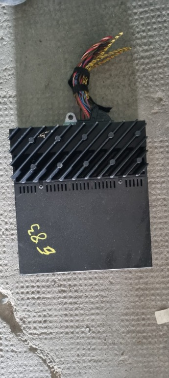 Amplificator audi hi-fi hifi BMW X3 E83 cod 6990098