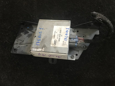 AMPLIFICATOR AUDIO AUDI A4 2004 OEM:8E5035223.