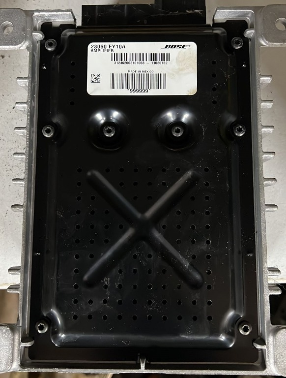 Amplificator Audio Bose Nissan Qashqai J10 2011 COD: 28060EY10A