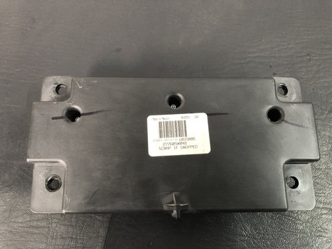 Amplificator audio Nissan Navara 2.5 Automat euro 5 sedan 2011 (277605X04B)