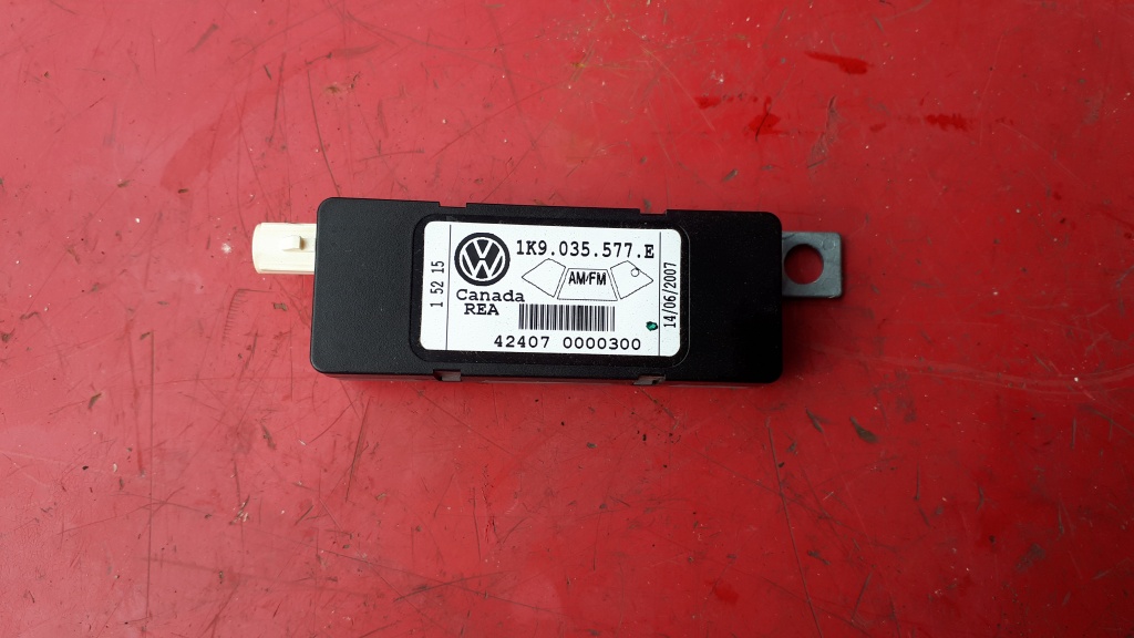 Amplificator radio Vw Golf 5 combi 1K9035577E